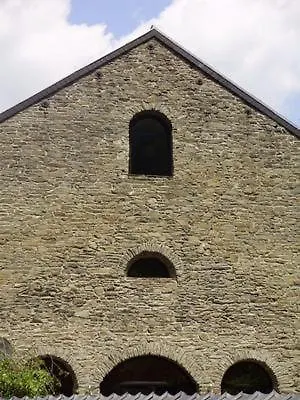105 M2 Grosse In Monschau, Direkt Am Oberlauf Der Rur Liegend Auf Drei Ebenen